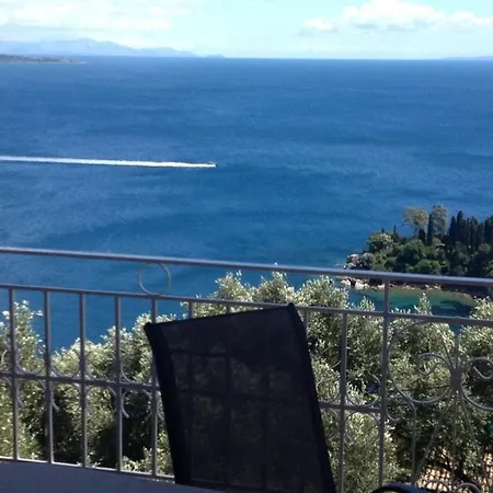 Maria Corfu Loustri Penzion 3*