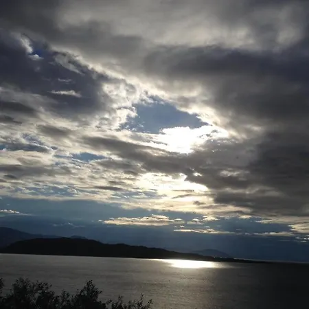 Maria Corfu Loustri Penzion Gimari