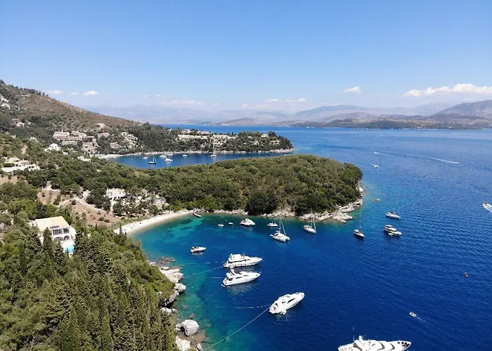Maria Corfu Loustri 招待所 Gimari