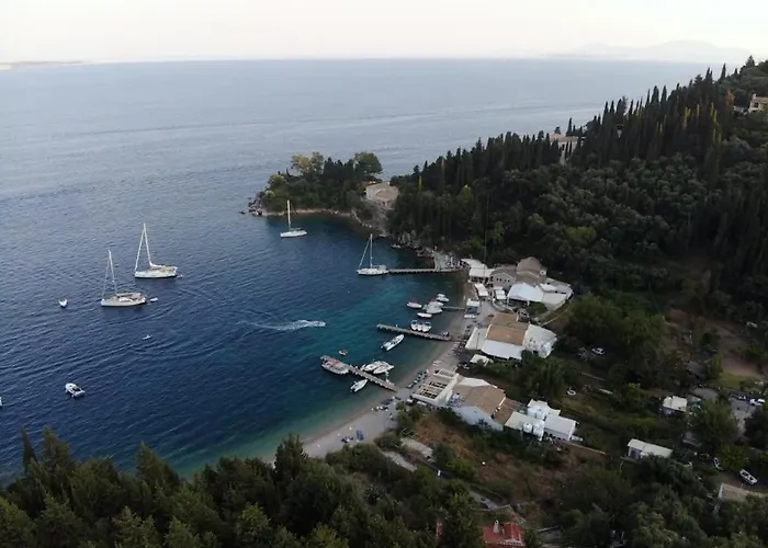 Maria Corfu Loustri 招待所