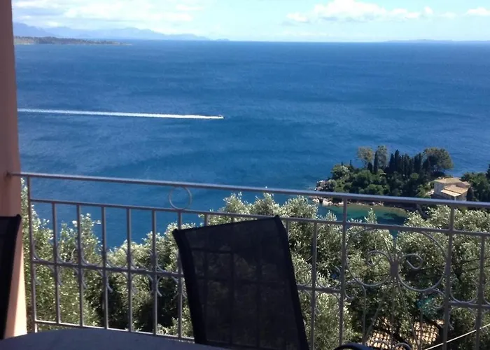 Maria Corfu Loustri Pensionat 3*