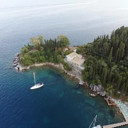 Maria Corfu Loustri Maison d'hôtes Gimari