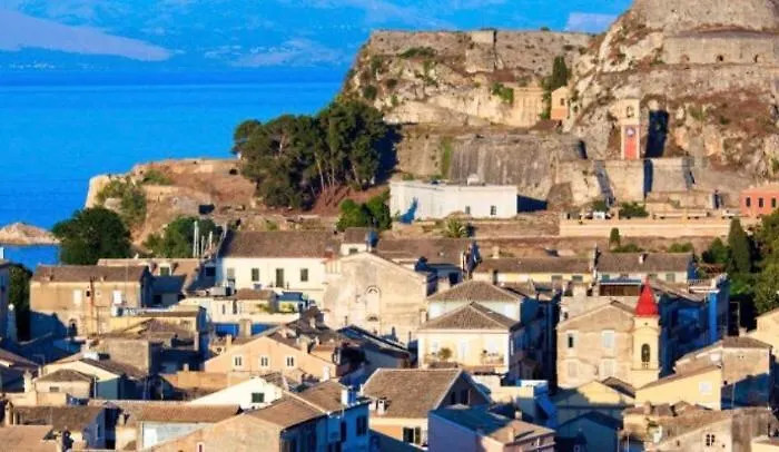 Maria Corfu Loustri Γιμάρι